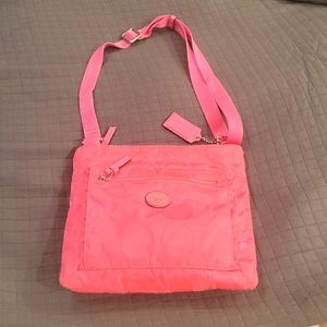 COACH Getaway Nylon File Bag F77408